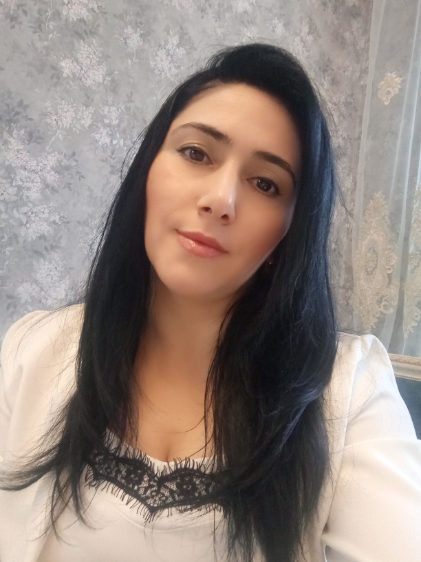 Воспитатель Абдулмеджидова Милана Джамалудиновна.